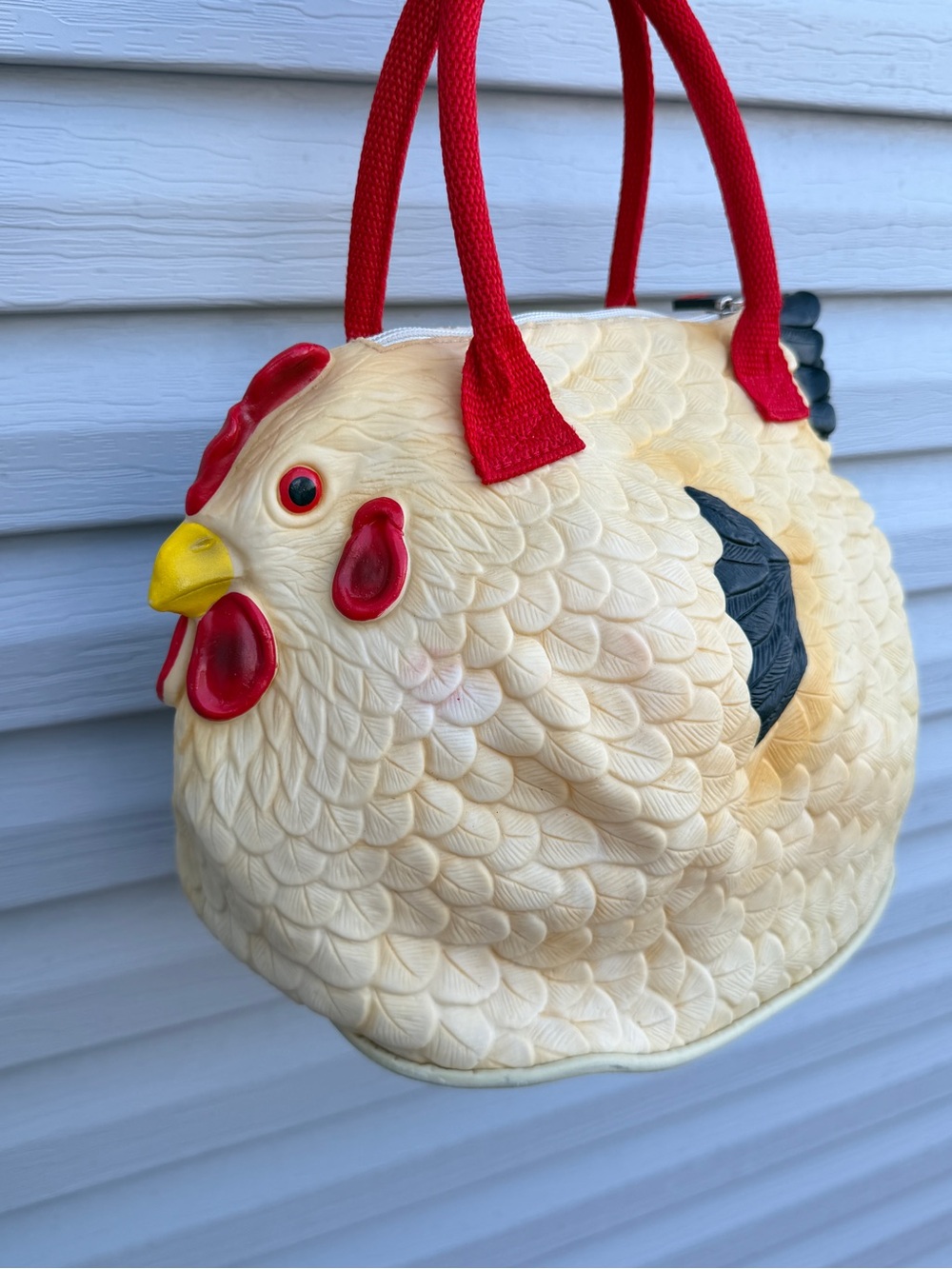 CH!Q Chicken Purse Novelty Rubber Hen Handbag Farmhouse Kitsch Bag